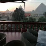El Bazar Egipcio Pyramid Hotel